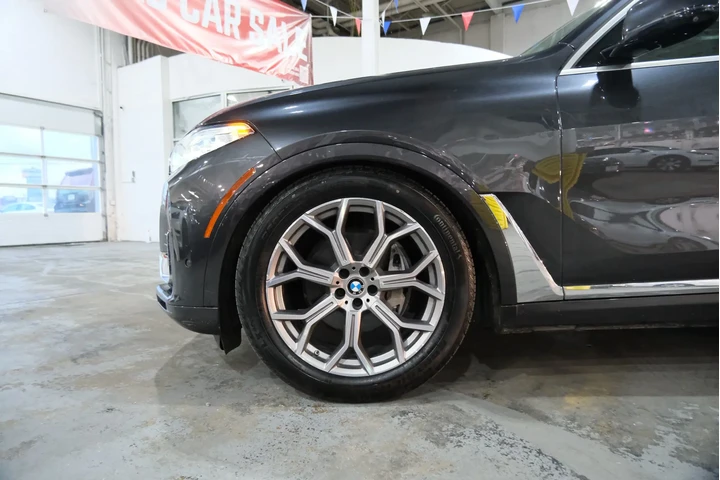 $30966 : 2020 BMW X7 xDrive40i image 5