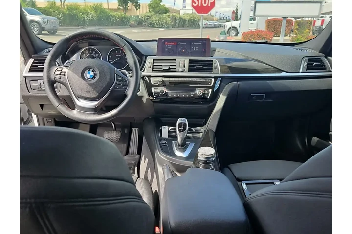$15000 : BMW 3 Series 2018 330i 4dr S image 10