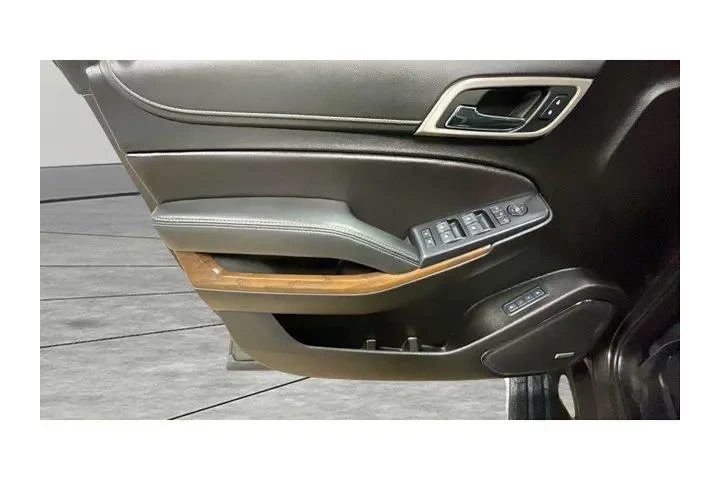 $27500 : GMC Yukon 2019 4x4 Denali 4d image 9