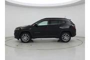 $23998 : Jeep Compass 2022 4x4 Latitu thumbnail