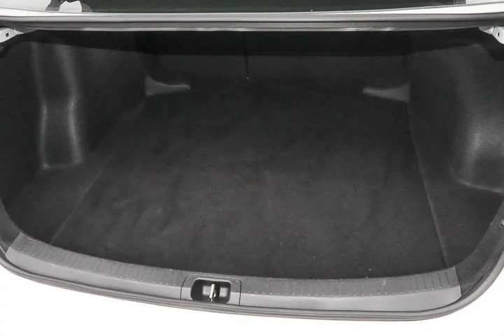 $20488 : 2024 Corolla LE CVT image 9