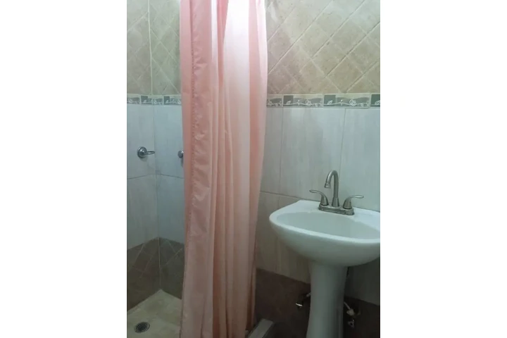 $200 : Apartamento anexo independient image 10