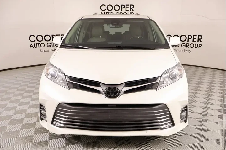 $27489 : Toyota Sienna 2020 Limited P image 9