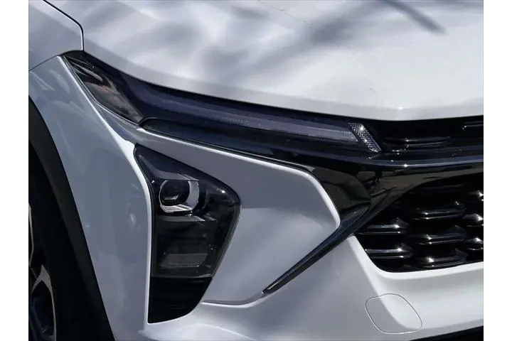 $25995 : Chevrolet Trax 2025 RS 4dr C image 8