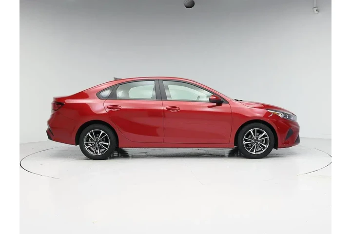 $18998 : Kia Forte 2024 LXS 4dr Sedan image 7