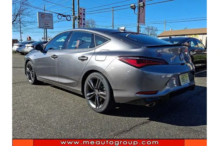 $31584 : Acura Integra 2023 4dr Liftb image 3
