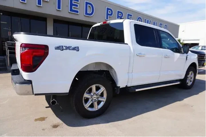 $38988 : Ford F-150 2024 4x4 XLT 4dr image 6