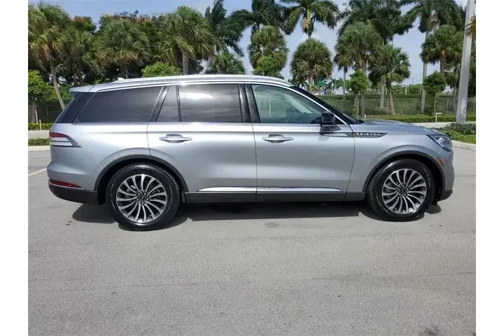 $34990 : Lincoln Aviator 2020 Reserve image 8