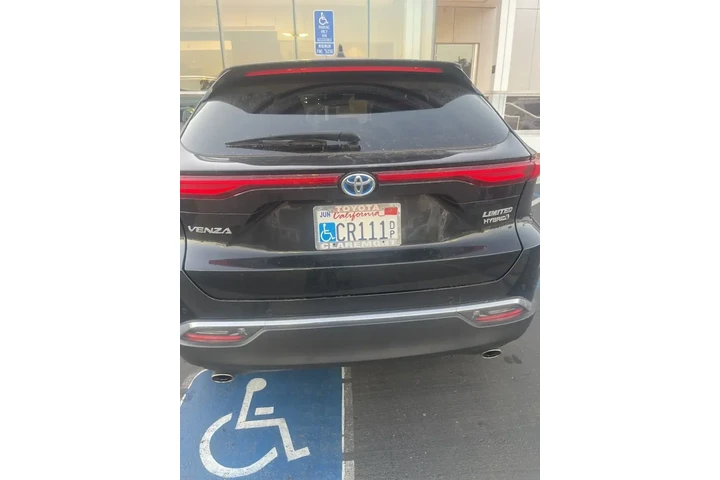 $29900 : Toyota Venza 2021 AWD LE 4dr image 6