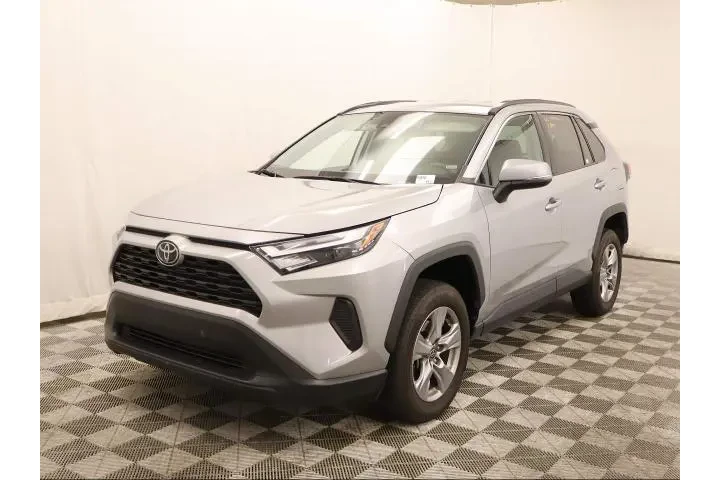 $29995 : Toyota RAV4 2024 XLE 4dr SUV image 6