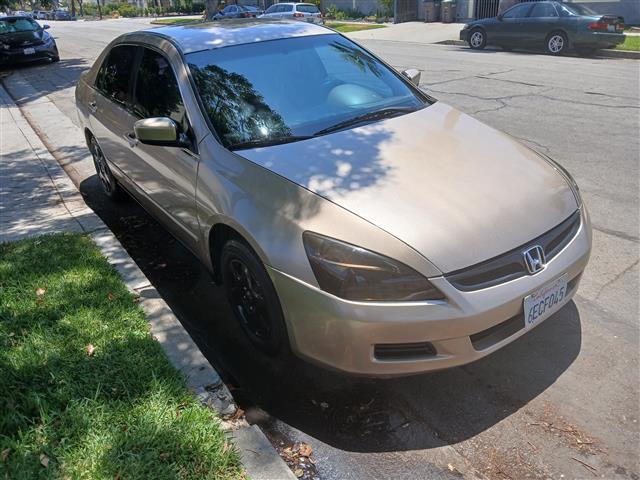 $2800 : Honda Accord  LX 2006 image 5