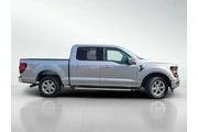 $39905 : Ford F-150 2025 4x2 XLT 4dr thumbnail