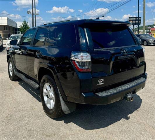 $18900 : 2016 4Runner SR5 image 7