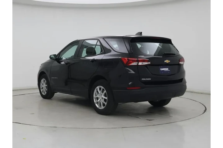 $22998 : Chevrolet Equinox 2024 LS 4d image 2
