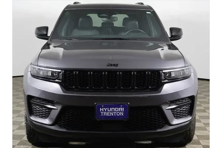 $29895 : Jeep Grand Cherokee 2023 4x4 image 10