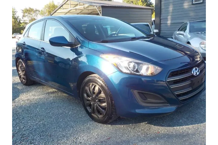 $7981 : 2016 Elantra GT 2.0L 6A image 7