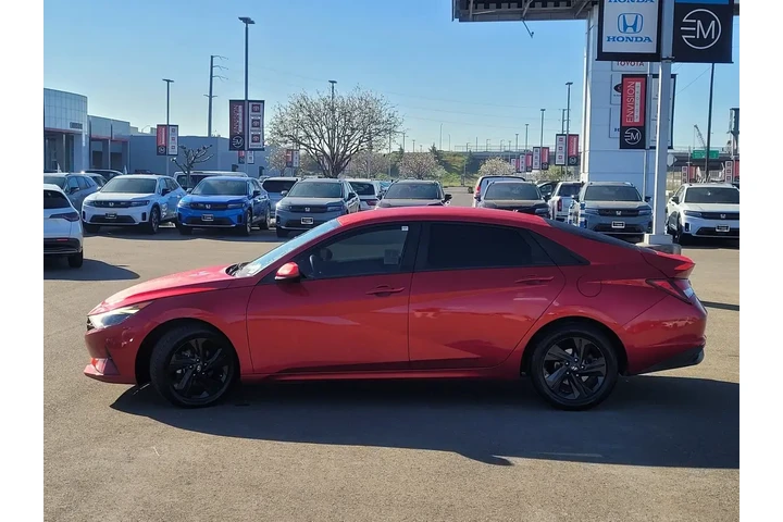 $9488 : Hyundai ELANTRA 2021 SEL 4dr image 7