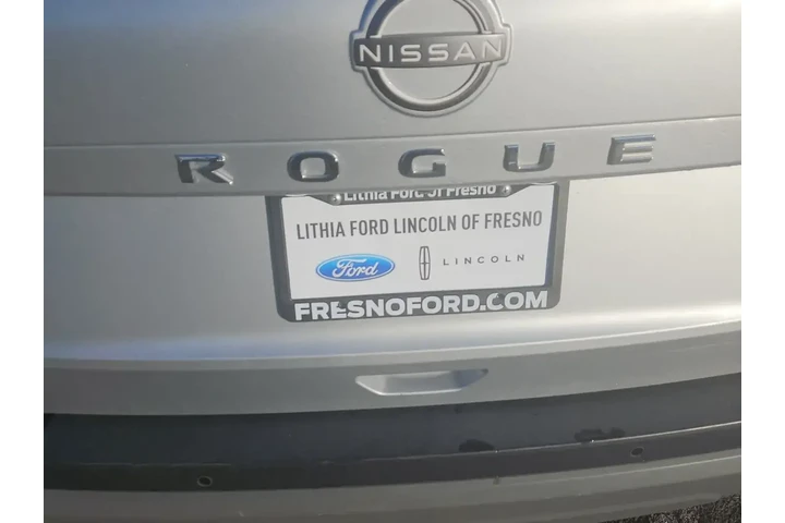 $17500 : Nissan Rogue 2023 SV 4dr Cro image 8