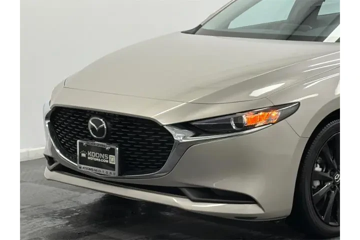 $23500 : Mazda Mazda3 Sedan 2025 2.5 image 2