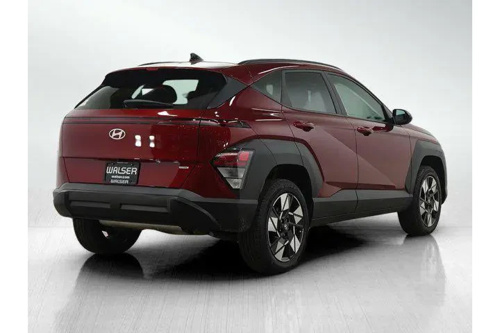 $22998 : Hyundai KONA 2024 AWD SEL 4d image 5