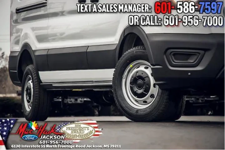 $31995 : Ford Transit 2023 250 3dr SW image 2