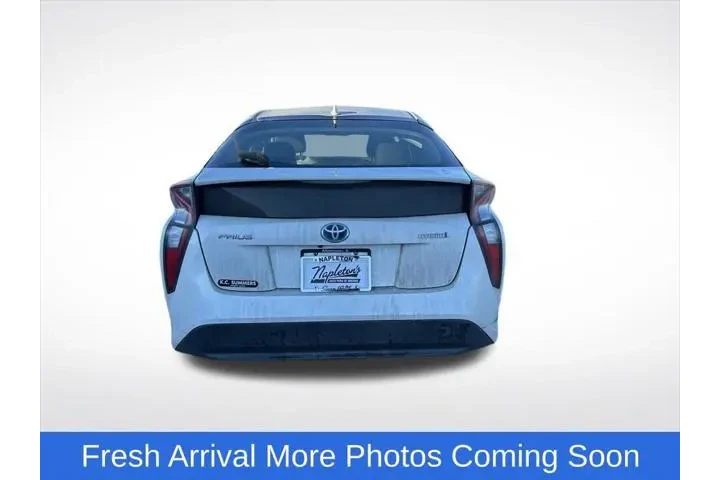 $10750 : Toyota Prius 2016 Two 4dr Ha image 5