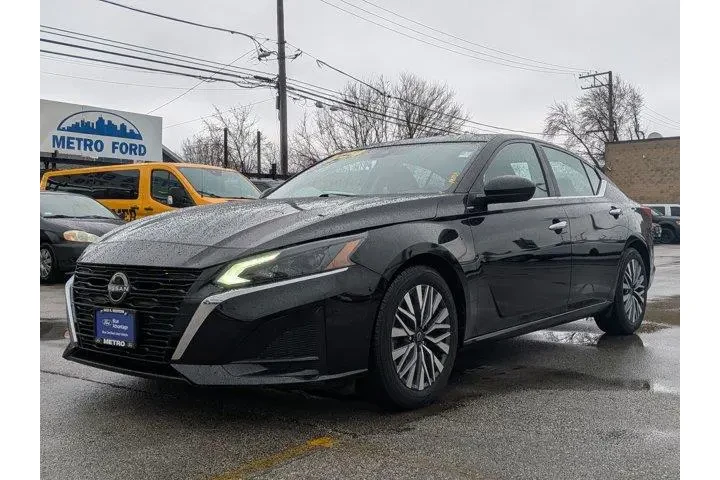 $18198 : Nissan Altima 2024 2.5 SV 4d image 7