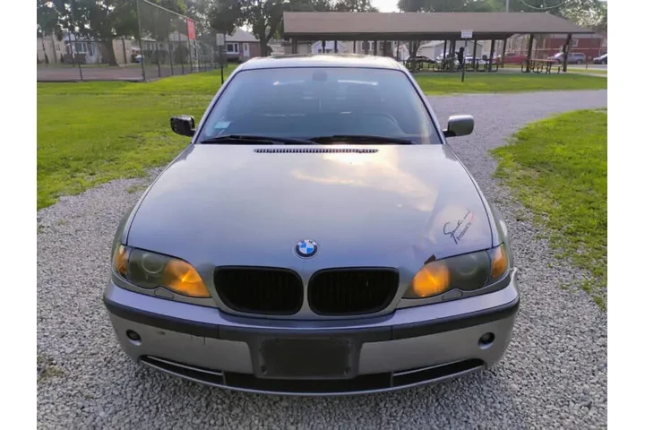 $2995 : 2005 BMW 3 Series 330xi image 3