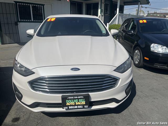 $12950 : 2019 Fusion SE Sedan image 2