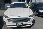 $12950 : 2019 Fusion SE Sedan thumbnail