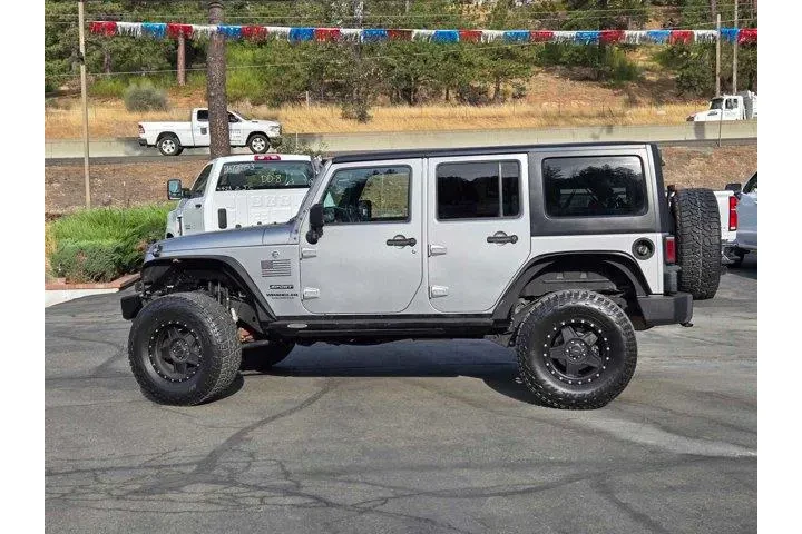 $25493 : Jeep Wrangler Unlimited 2016 image 7