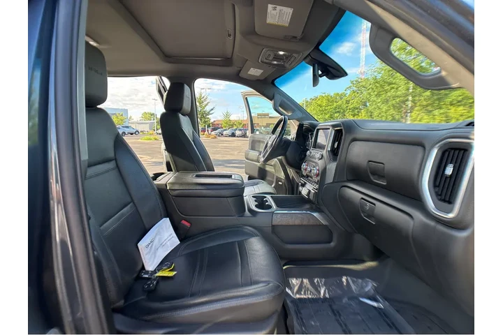 $39000 : 2021 Sierra 1500 Denali image 4