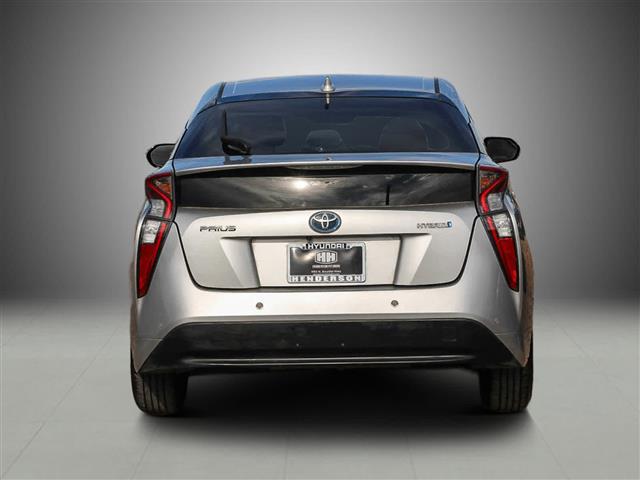 $22500 : Pre-Owned 2018 Toyota Prius F image 4