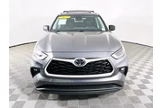 $31500 : Toyota Highlander 2022 XLE 4 thumbnail