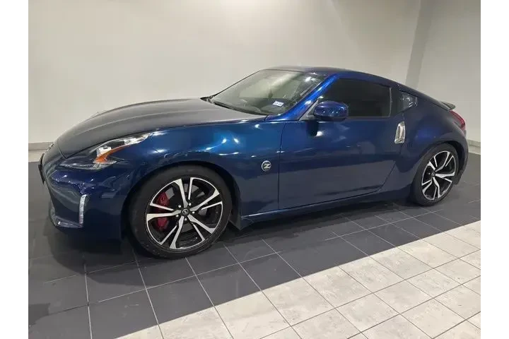 $25686 : Nissan 370Z 2020 Base 2dr Co image 1