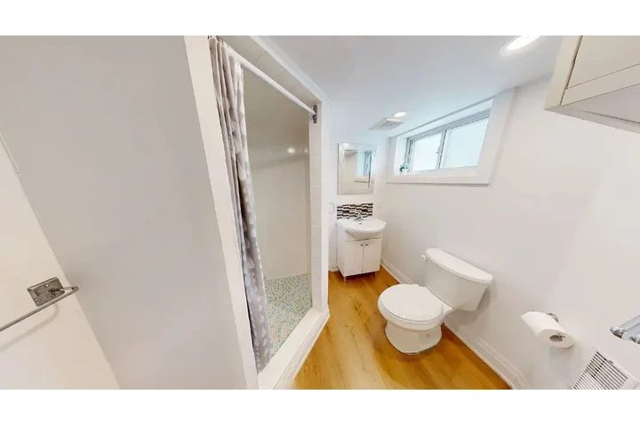 $1100 : Escuela secundaria Hawthorne image 8