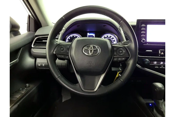 $27998 : Toyota Camry 2021 SE 4dr Sed image 10