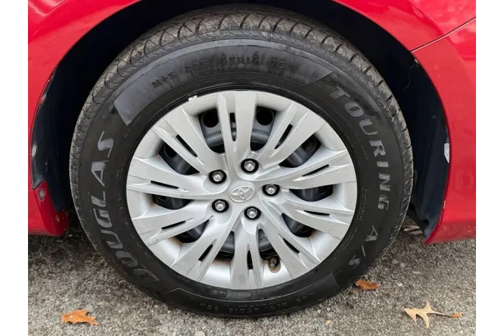 $11990 : 2014 Camry image 8