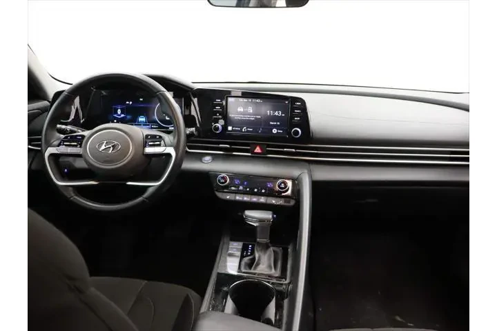 $18234 : Hyundai ELANTRA 2022 SEL 4dr image 6