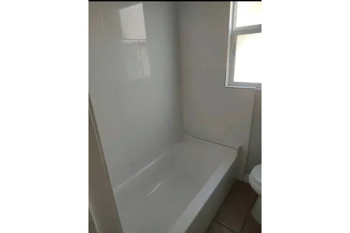 $1875 : APT. 1-RECÁMARA/ 1-BAÑO image 6