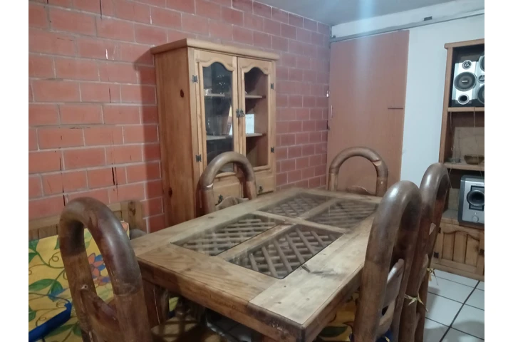 $2800 : RECAMARA PARA MUJER EN ALVARO image 8