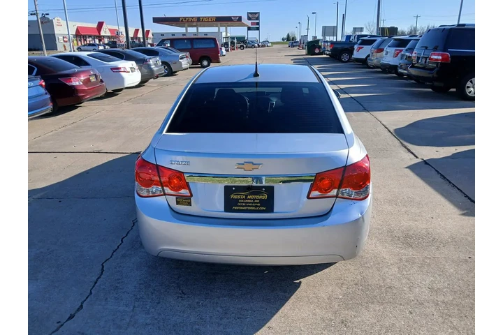 $6999 : 2013 Cruze LS Auto image 8