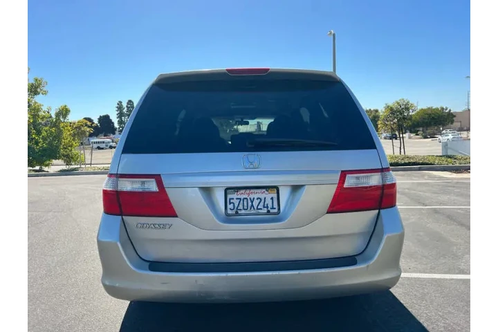$5000 : 2007 Odyssey EX-L w/DVD image 4