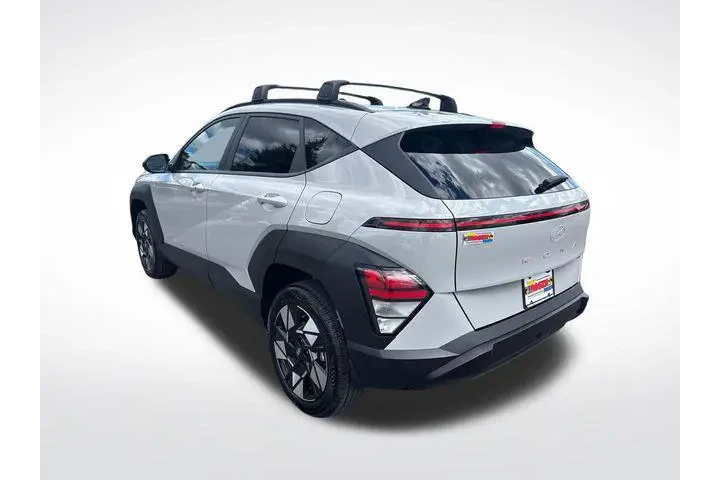 $24570 : Hyundai KONA 2024 AWD SEL 4d image 3