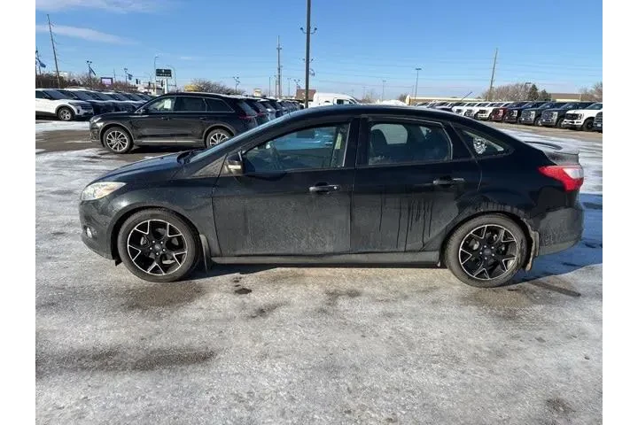 $6000 : Ford Focus 2014 SE 4dr Sedan image 5
