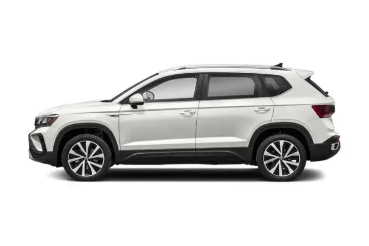 Volkswagen Taos 2022 SE 4dr image 3