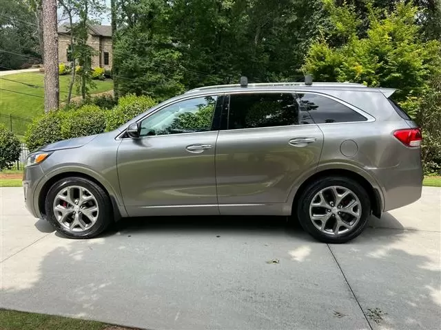 $7000 : 2016 Kia Sorento SX image 5