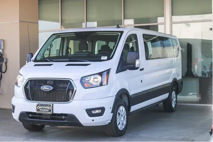 $37352 : Ford Transit 2024 350 XL 3dr image 4