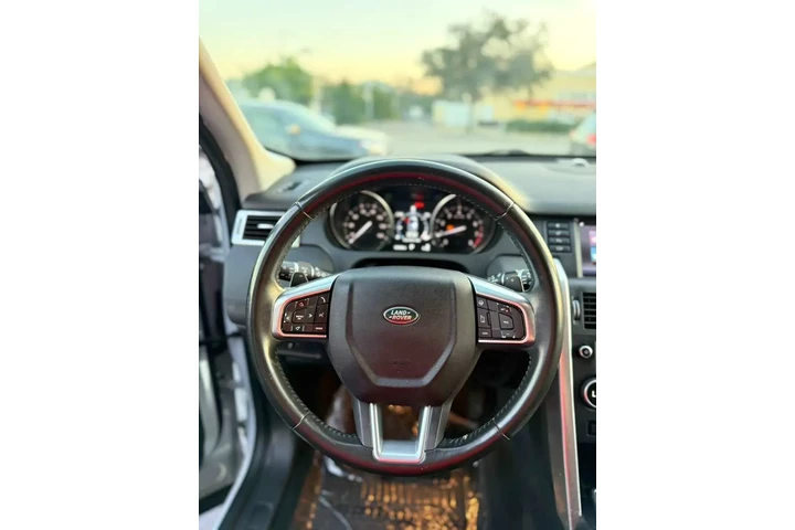 $11500 : LAND ROVER DISCOVERY SPORT image 2