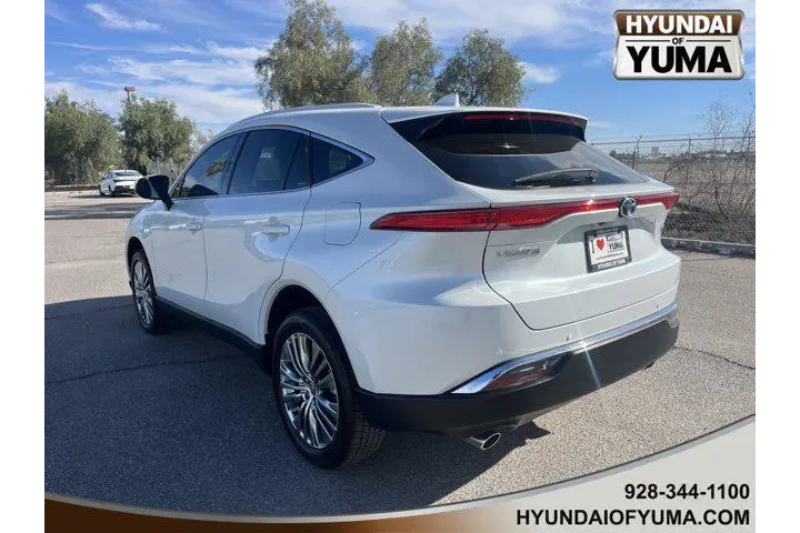$37999 : Toyota Venza 2024 AWD LE 4dr image 2